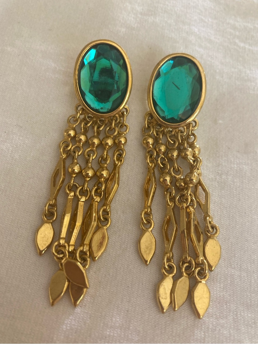 Teal Green Stone and Metal Gold Tone Tassel Vintage Pierced Earrings